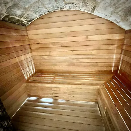 Le Corneille - Jacuzzi, Sauna & Parking Par Atypique Ruan