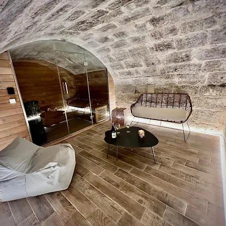 Le Corneille - Jacuzzi, Sauna & Parking Par Atypique * Rouen